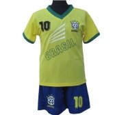Brasil. Futbolo apranga vaikams nuo 2-14 metų.